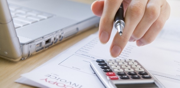 9 hábitos que ajudam a enriquecer mesmo com um salário baixo