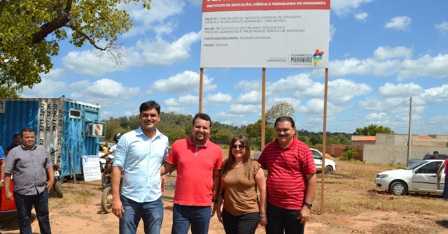 Prefeita de Matões inaugura mercado e assina ordem de serviço para construção do IEMA