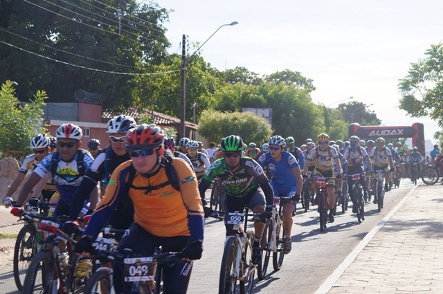 Competição de ciclismo em Timon se torna uma das maiores do Nordeste