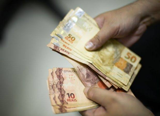 O pagamento dos servidores da prefeitura de Timon