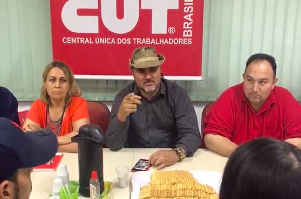 Assista vídeo: Caminhoneiros articulam greve para o dia 16 e prometem parar o país contra o alto preço dos combustíveis