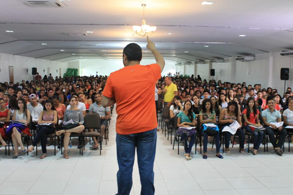 Aprova Timon já aprovou cerca de 2 mil alunos para o ensino superior e deve ser expandido mais ainda neste ano 2020