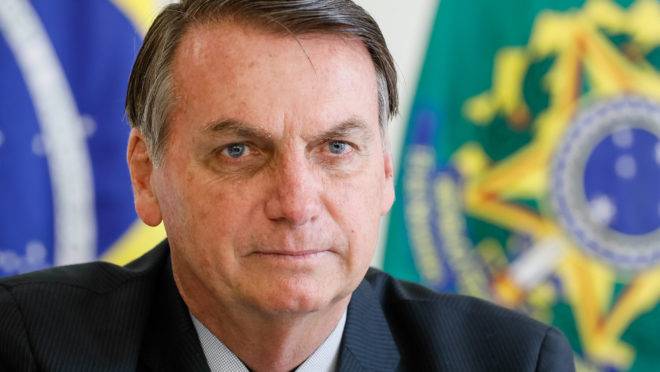 Reforma administrativa do governo Bolsonaro pretende revisar salários e número de carreiras