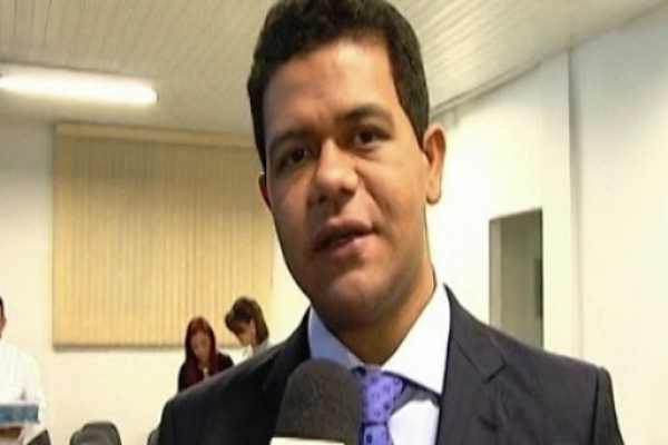 Luciano Leitoa se manifesta sobre conjuntura atual do PSB do Maranhão e critica Flávio Dino