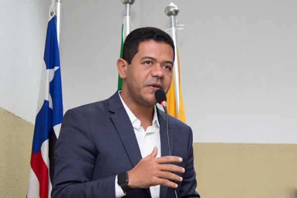 Ex-prefeito Luciano Leitoa ataca filiação de Carlos Brandão no PSB