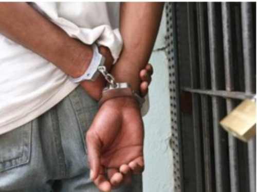 Homem acusado de arrombar escola e outros estabelecimentos é preso em Timon