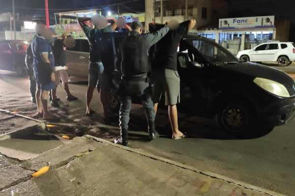 Operação policial em Timon flagra condutor no Parque Alvorada com carro roubado em Teresina