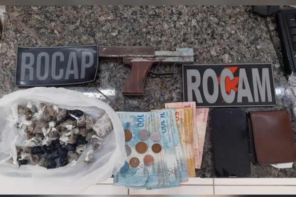 Abordagem da polícia militar em Timon encontra droga e arma com passageiro de Onix branco