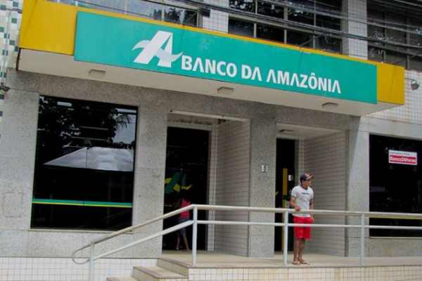 Banco da Amazônia abre concurso público com salário de até R$ 3.400,00