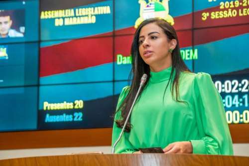 Assista : Deputada Daniela faz discurso desabafo contra o ex-marido Cleomar Tema