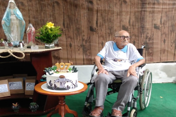 Timonense comemora ao lado da família 107 anos de idade