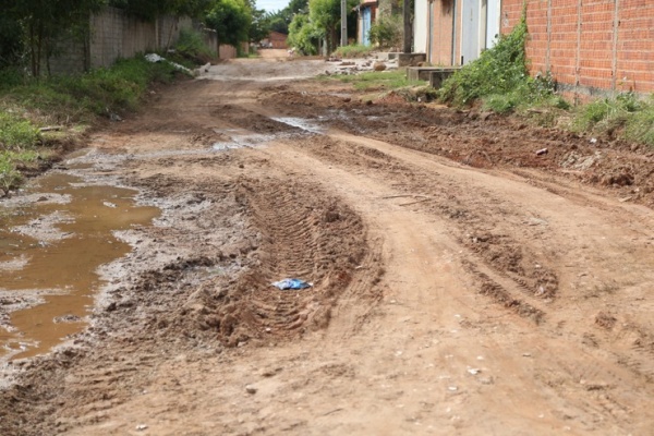 Prefeitura vai pavimentar 21 ruas em Timon