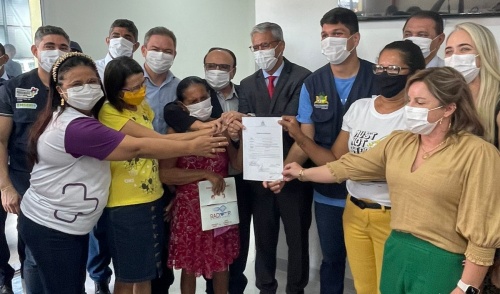 Diretora elogia pacto do governo com hospital São Marcos para tratamento de timonenses com câncer