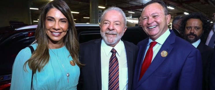 Governador Carlos Brandão prestigiou diplomação de Lula em Brasília