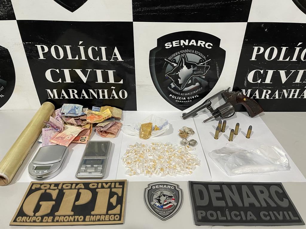 Polícia civil de Timon estoura “Boca de Fumo”, prende suspeito, dinheiro, arma e drogas