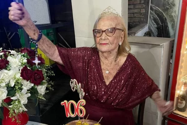 Duas vovós com mais de 100 anos revelam os segredos para a vida longa