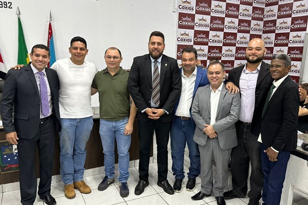 Oposição de Caxias prestigia título de Cidadão dado ao vereador Daniel Barros