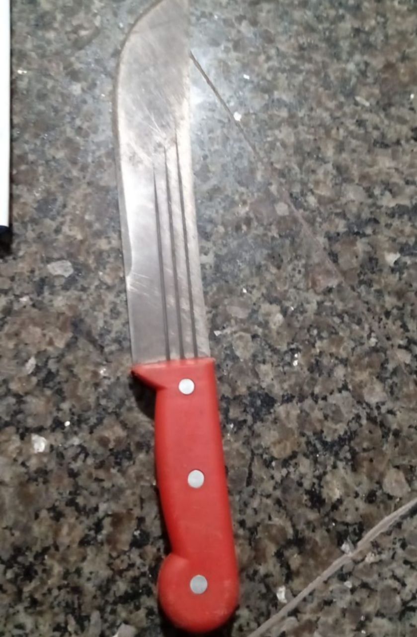 Homem armado de faca tenta agredir ex- esposa em Timon