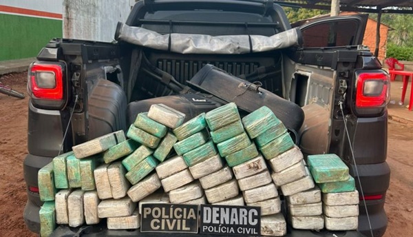 Assista: Polícia prende homem em Grajaú com picape cheia de droga vinda do Pará