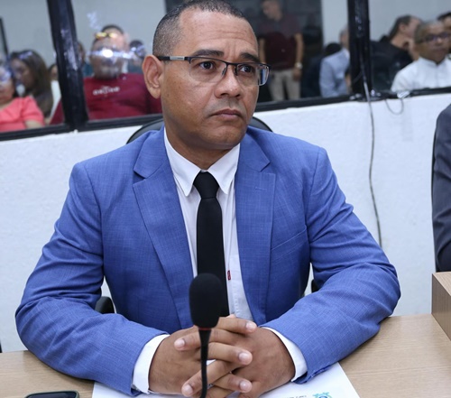 Vereador Kaká do Frigosá denuncia policiais militares que agrediram seu filho