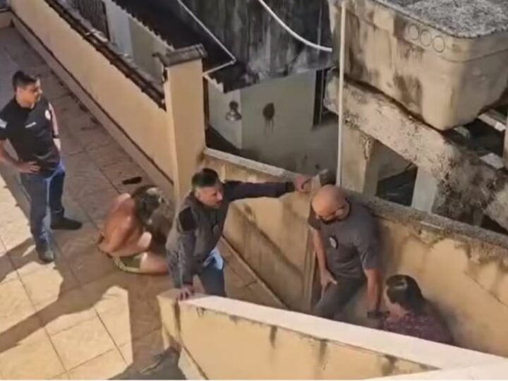 Irmãos são presos por manter cadáver do pai há meses dentro em casa