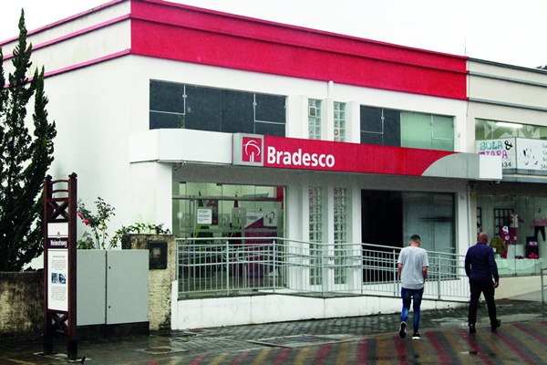 Bradesco vai fechar 16 agências bancárias no Maranhão; Veja os municípios