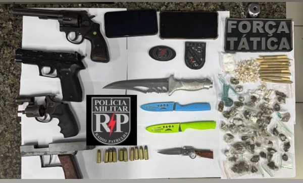 Polícia militar surpreende elementos armados com drogas em Timon