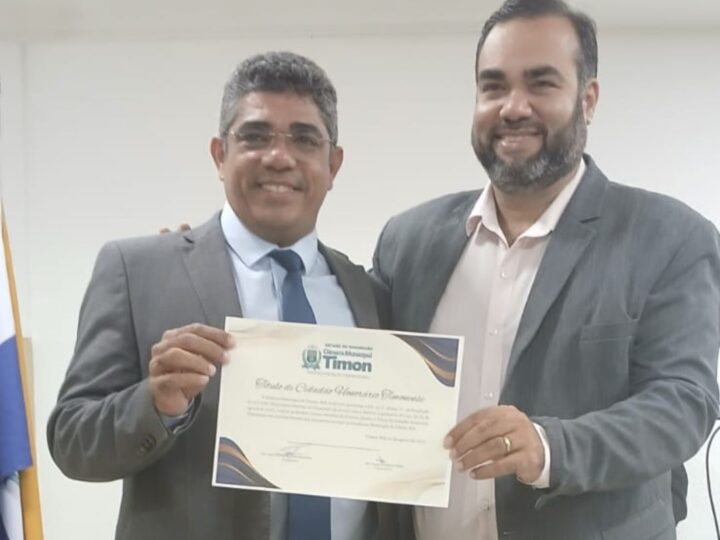 Câmara homenageia quatro assessores da gestão Rafael Brito com títulos de Cidadania Timonense